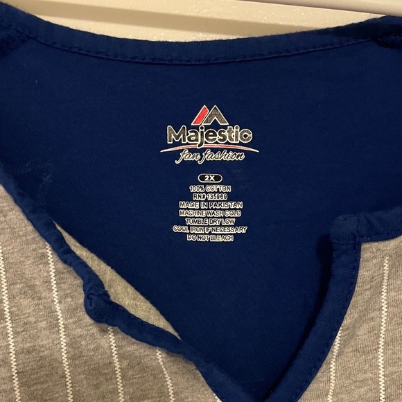 Majestic Mariners Gray and Blue Tee - Picture 2 of 5